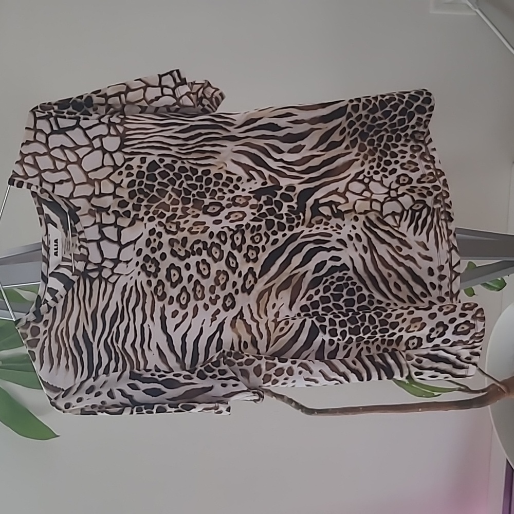 Top from alia
